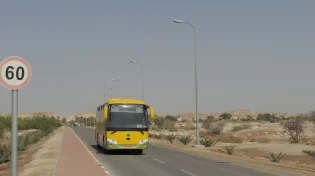תיעוד מלחיץ: אוטובוס אגד בנסיעה על הנתיב הנגדי בכביש המהיר