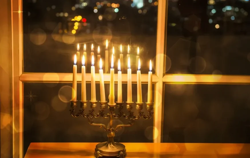 האם אומרים מוסף בחנוכה? האם בחנוכה מתפללים מוסף? האם אומרים מוסף בחנוכה? האם בחנוכה מתפללים מוסף?