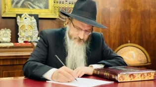 בכיר רוסי על חב"ד: "כת שדוגלת בעליונות על פני גזעים אחרים"