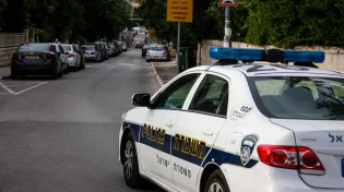 מזל שיש מצלמה: שוטר עצר נהג וכך זה נגמר