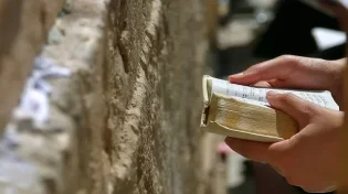 יום פטירת גד: מסוגל לישועות גדולות