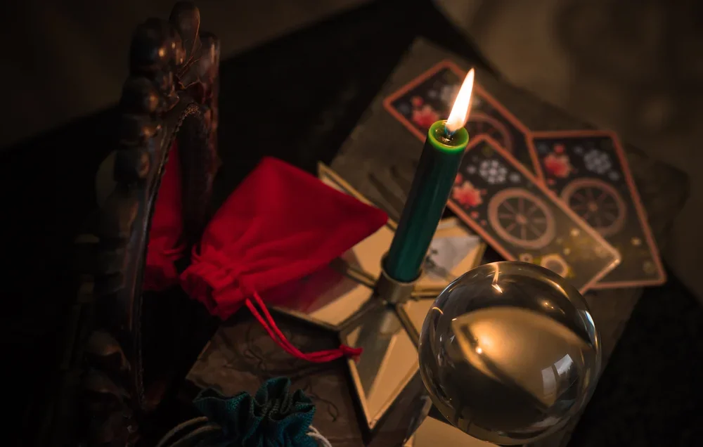 האם קריאה בקלפים זה אמיתי? קריאה בקלפים יהדות