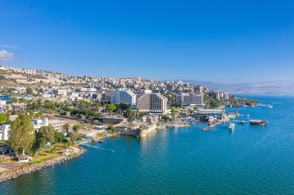 טפיל במי הכנרת - 29 חולים מאושפזים טפיל במי הכנרת - 29 חולים מאושפזים