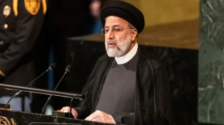 מבוכה באיראן: אזרח התפרץ לעבר הנשיא
