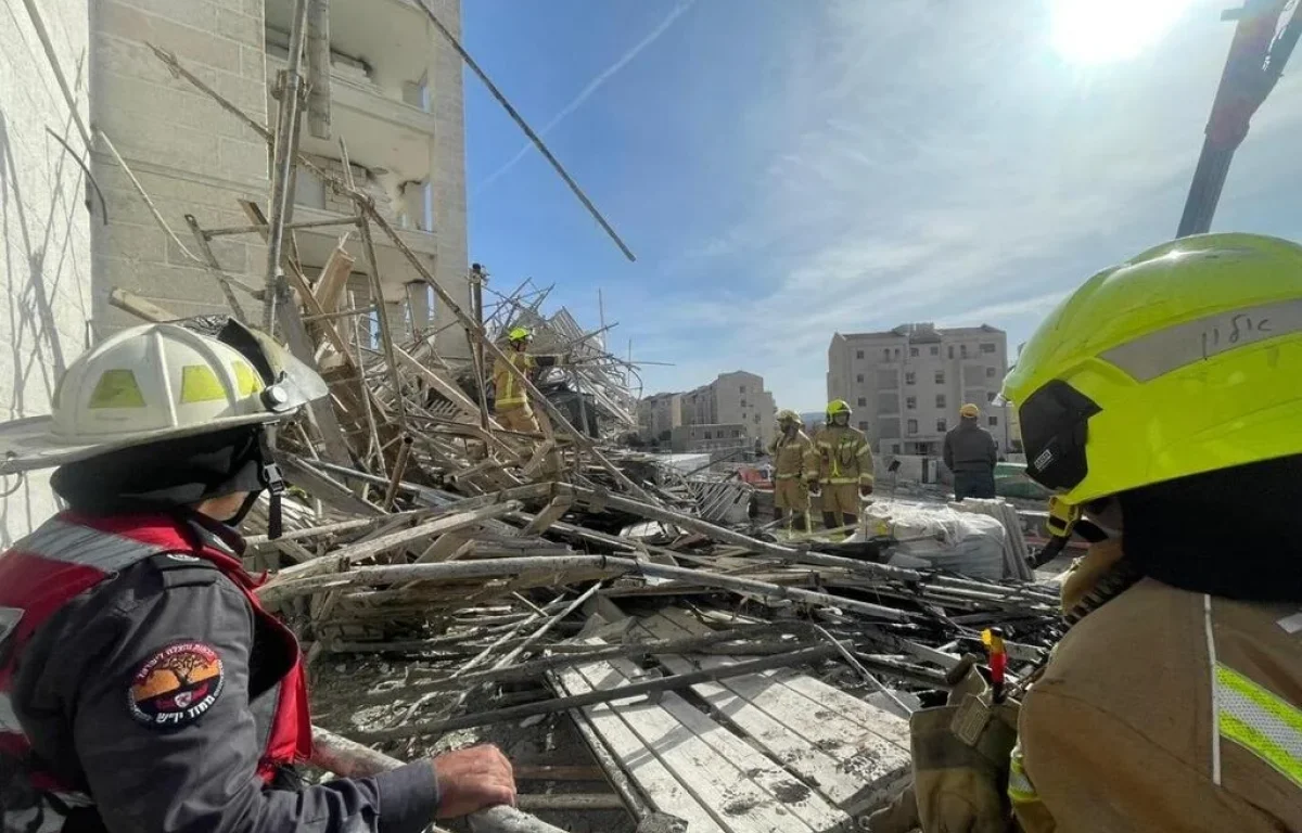 גבעת זאב: שני הרוגים בעקבות קריסת פיגומים 