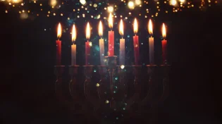 מה עלול להוריד מהידור של החנוכייה?