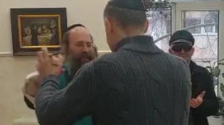 בצל המלחמה: יהודי בן 63 זכה לעשות ברית מילה