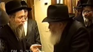 צפו: מה קרה בפגישת הרבי מחב"ד עם הרב חיים דרוקמן 