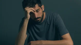 האם התקף חרדה גורם לחום?