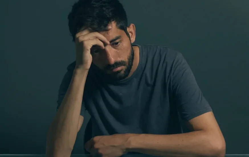 האם חרדה יכולה לגרום לחום? חרדה וחום גוף האם חרדה יכולה לגרום לחום? חרדה וחום גוף