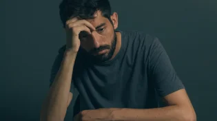 האם התקף חרדה גורם לחום?