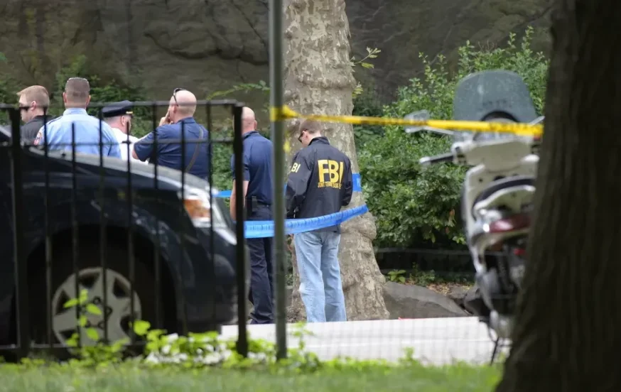 רוצח מבוקש ברשימת ה- FBI התחזה למורה ליוגה במשך 12 שנים 
