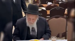 הלוואי עלינו: כך חגגו המתפללים יומולדת 100