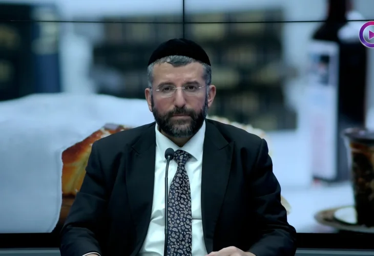 הרב דוד שלום נקי | גדול הנהנה מיגיע כפיו