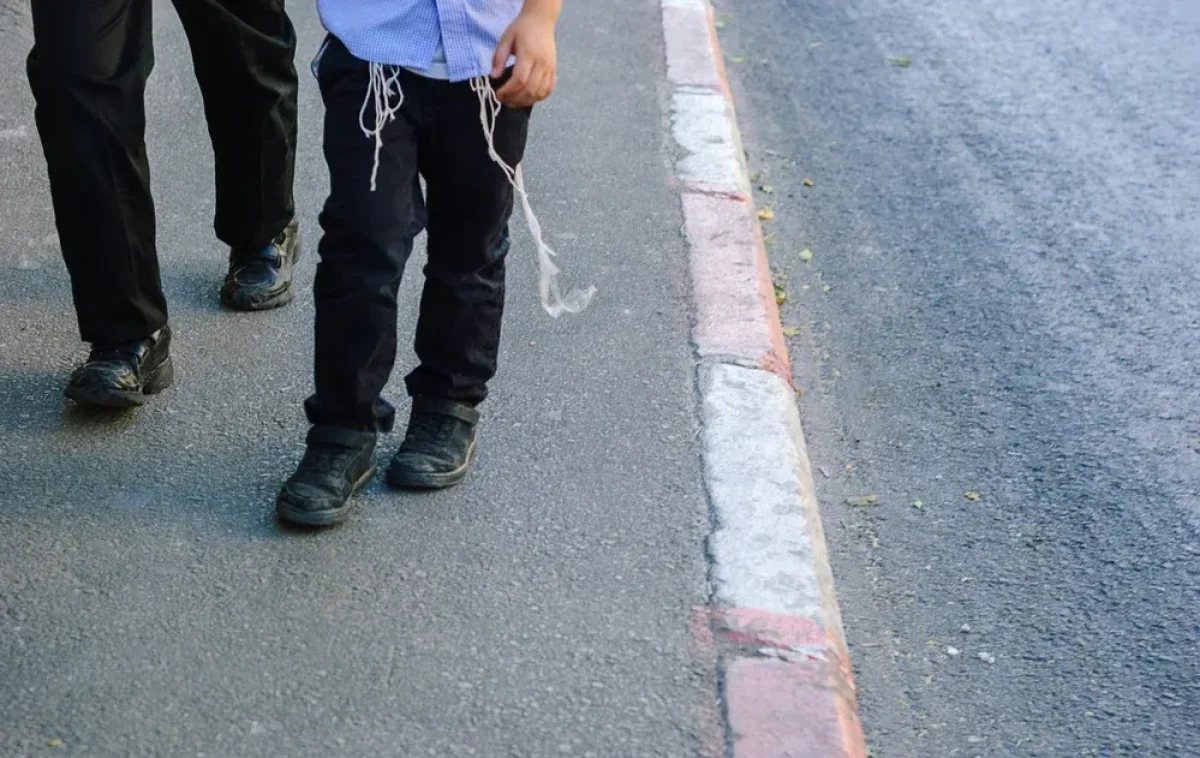שהחיינו על טלית קטן: האם מברכים שהחיינו על טלית קטן?
