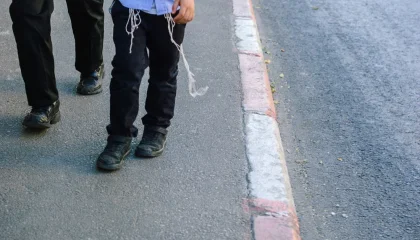 האם מברכים שהחיינו על טלית קטן?