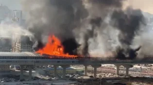 תיעוד מדרום קוריאה: התאונה הסתיימה בלהבות ענק 