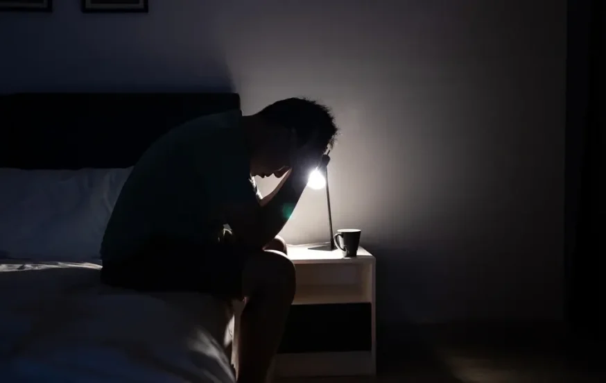 האם יש לי חרדה חברתית?