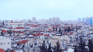 פתרון למשבר הדיור בבני ברק? אושרה ההצעה להרחבת הבנייה בגגות