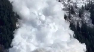 פיצוץ מבוקר גרם למפולת שלגים מטורפת