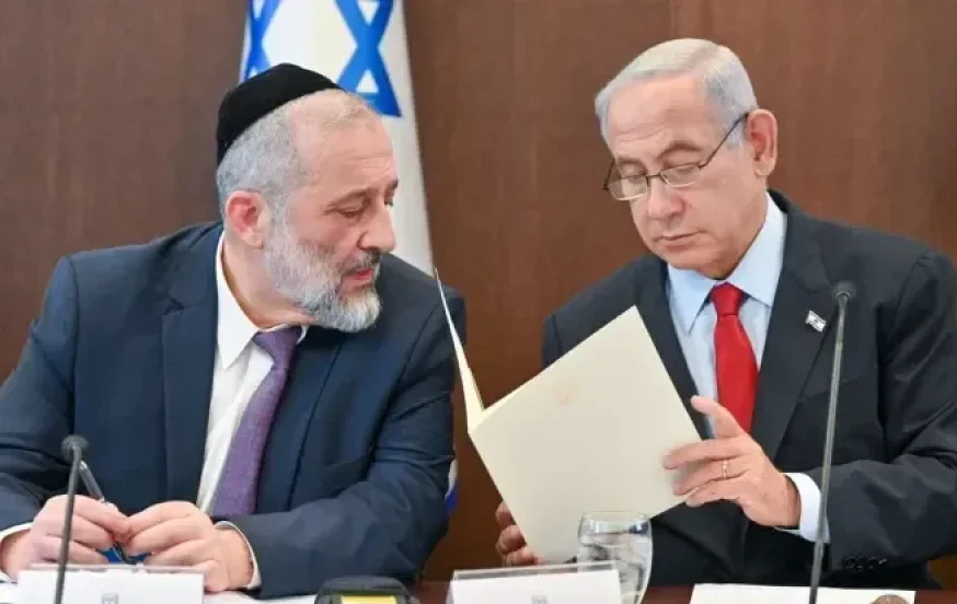 דרעי ונתניהו בישיבת הממשלה הבוקר (צילום: קובי גדעון לע"מ) דרעי ונתניהו בישיבת הממשלה הבוקר (צילום: קובי גדעון לע"מ)