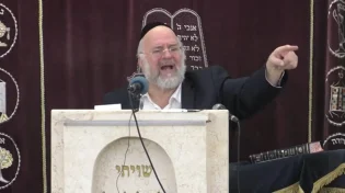 איך עברה השואה על הוריו של הרב ברוך רוזנבלום?