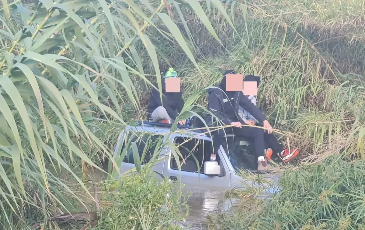 הרכב שחולץ בסוף השבוע (צילום: דוברות כבאות והצלה) הרכב שחולץ בסוף השבוע (צילום: דוברות כבאות והצלה)