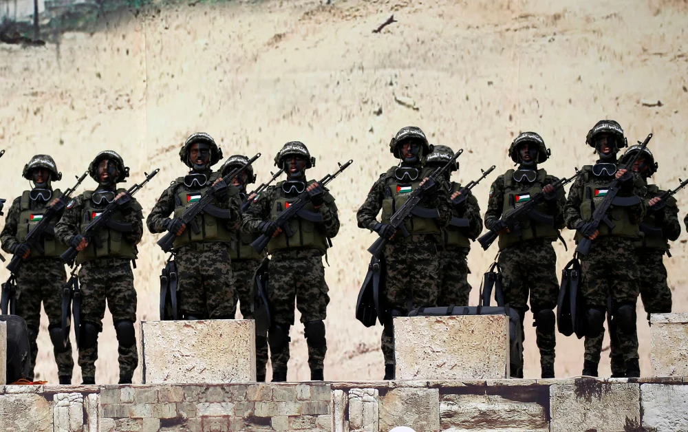 תיעוד מיריחו: גדודי חמאס פושטים על הרחובות תיעוד מיריחו: גדודי חמאס פושטים על הרחובות