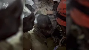 תיעוד מטורקיה: כוחות צה''ל שולפים ילד דרך הגג