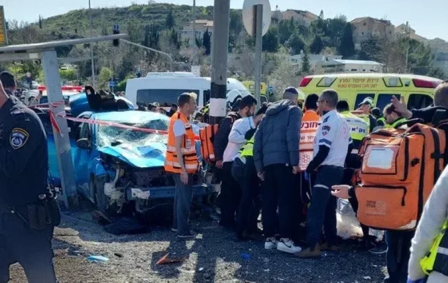 זירת הפיגוע (צילום: כבאות והצלה ארצי)