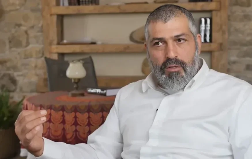 "יש לנו כוח לחימה פי אלף יותר מהם" הפרשנות של צבי יחזקאלי "יש לנו כוח לחימה פי אלף יותר מהם" הפרשנות של צבי יחזקאלי
