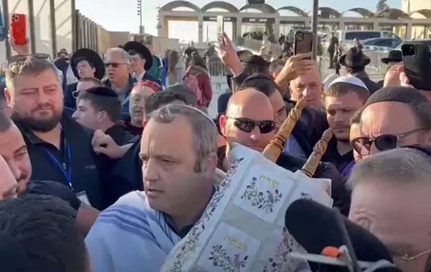 (צילום מסך מתוך היוטיוב - ערוץ 7) (צילום מסך מתוך היוטיוב - ערוץ 7)