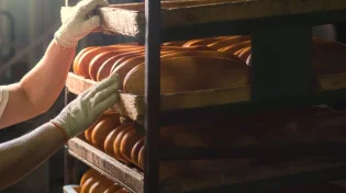 רוב של שישה מול שלושה: חוק החמץ אושר בוועדת הבריאות 