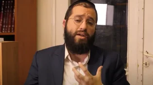 נכדו של הרב חושף: מה היה הדבר הכי חשוב לרב קנייבסקי זצ"ל?