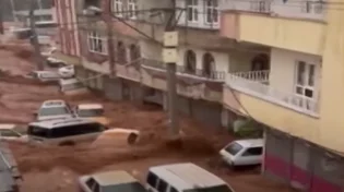 אסון רודף אסון: טורקיה מוצפת בשיטפונות