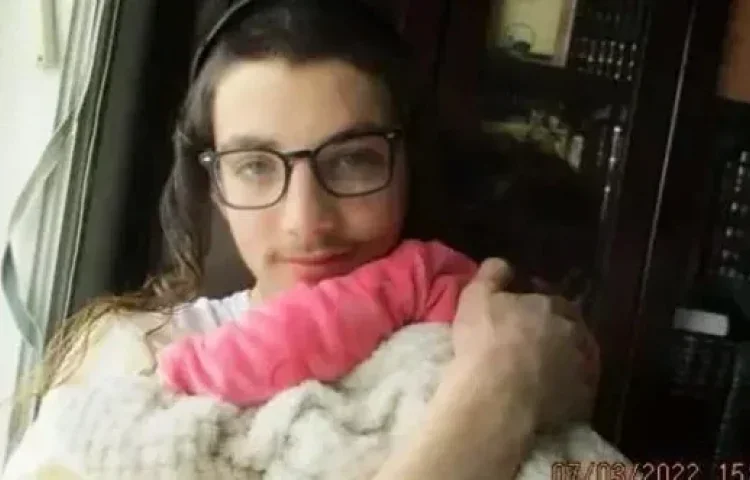 אימא של מוישי זועקת: "תחזור, יש לך חדר נקי לפסח" אימא של מוישי זועקת: "תחזור, יש לך חדר נקי לפסח"