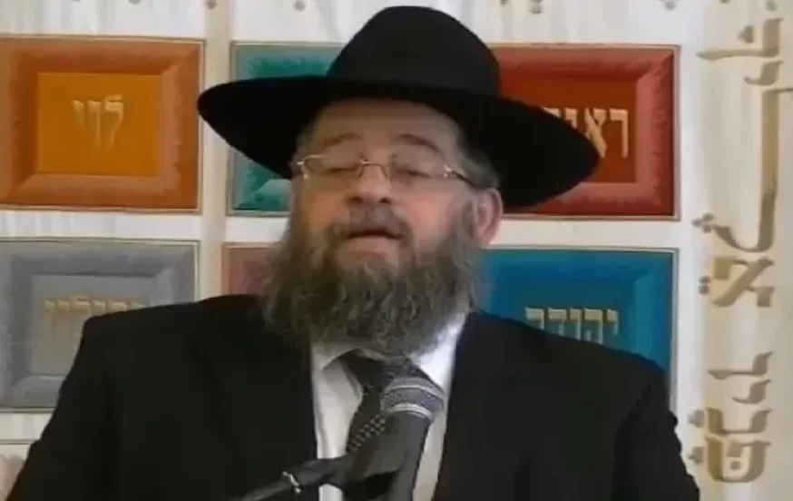 הרב ישעיהו הבר - צילום מסך: "יוטיוב" הרב ישעיהו הבר - צילום מסך: "יוטיוב"