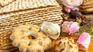 האם עוגיות פפושדו כשרות לפסח?
