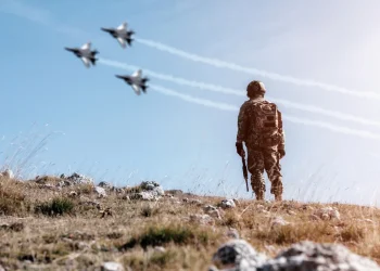 הכישלון יתום: כיצד פועל מנהיג העם כאשר השכינה מסתלקת?