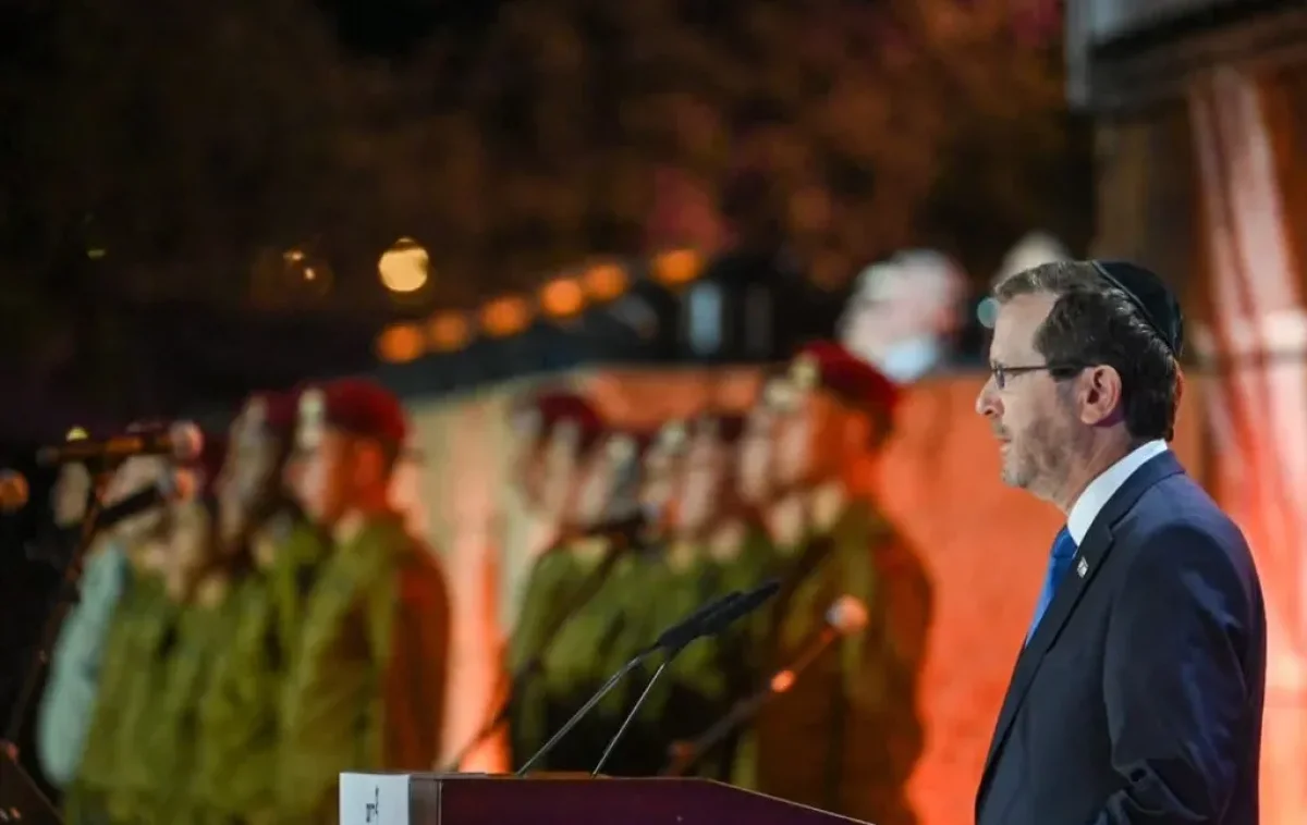 הנשיא הרצוג בכנס המרכזי ביד ושם. צילום: קובי גדעון/ לע״מ הנשיא הרצוג בכנס המרכזי ביד ושם. צילום: קובי גדעון/ לע״מ