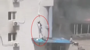 תיעוד מסין: בית החולים עלה בלהבות 