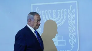 שחיתות המשפטנים: התובעת שוהה בחופשה ארוכה בחו"ל