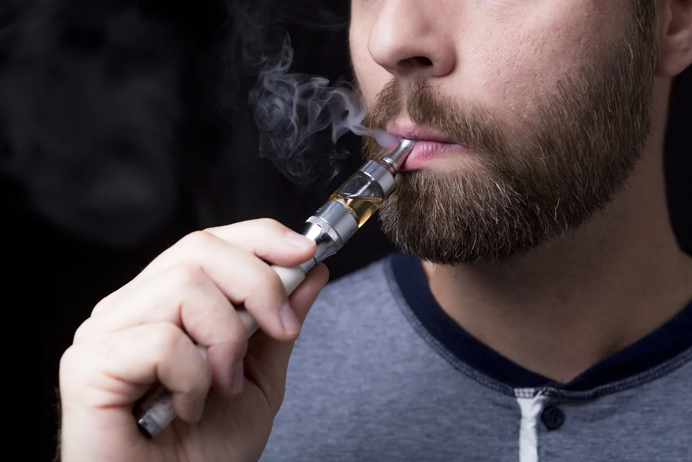 בקרוב בישראל? אוסטרליה תאסור ייבוא סיגריות אלקטרוניות 