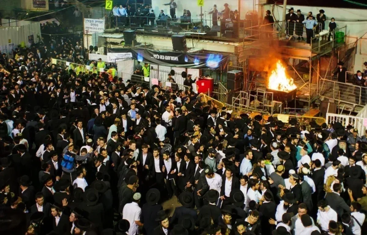 בשיא ההילולה: מעמד סיום משניות לזכרם של מ"ה קדושי מירון