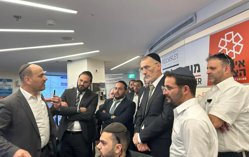 קידוש השם: חברי המועצה ביקרו במטה ההצלה החרדי בירושלים קידוש השם: חברי המועצה ביקרו במטה ההצלה החרדי בירושלים