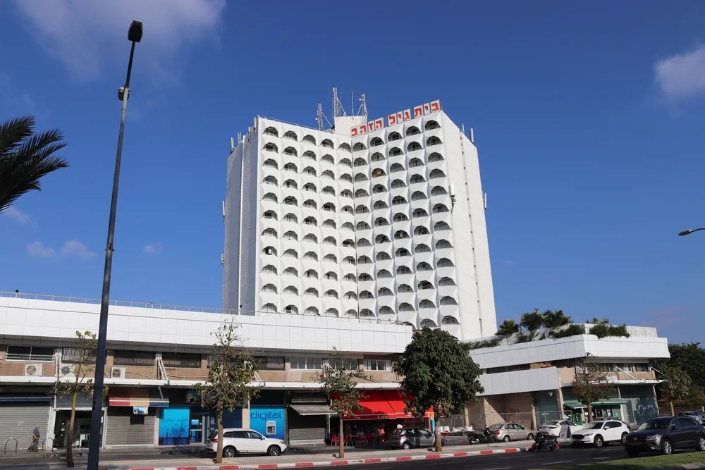 יו"ר איגוד בתי האבות על מצוקת הקשישים: "מחסור חמור במטפלים"