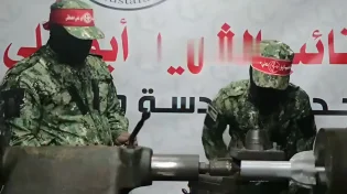 כך נראים מקרוב הטילים המשוכללים בהם השתמשו בעזה 