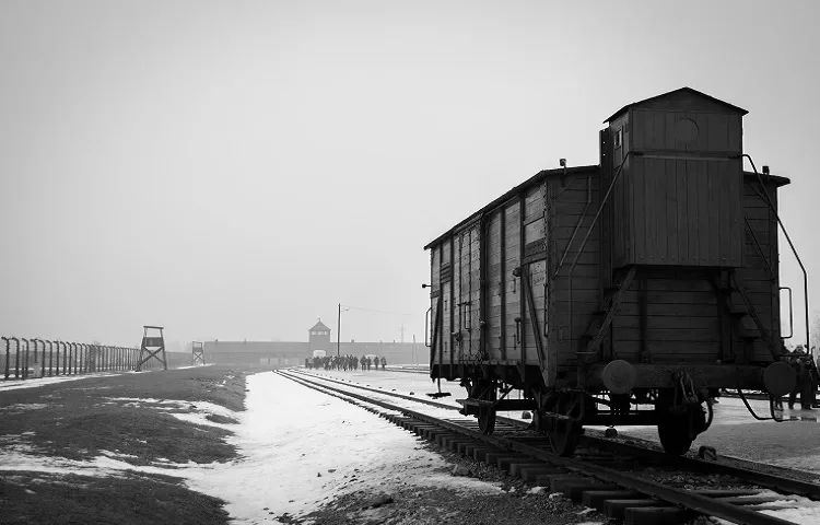 אנטישמיים השתלטו על הכריזה והשמיעו קריאות תמיכה בנאצים אנטישמיים השתלטו על הכריזה והשמיעו קריאות תמיכה בנאצים