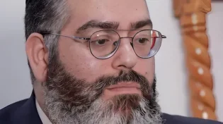 "20 שנה אנחנו מצפים לילדים": הרב ראובן גולן פותח את הלב