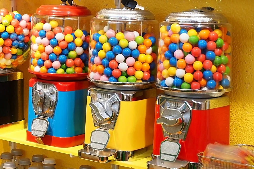 האם זה מסוכן לבלוע מסטיק? 